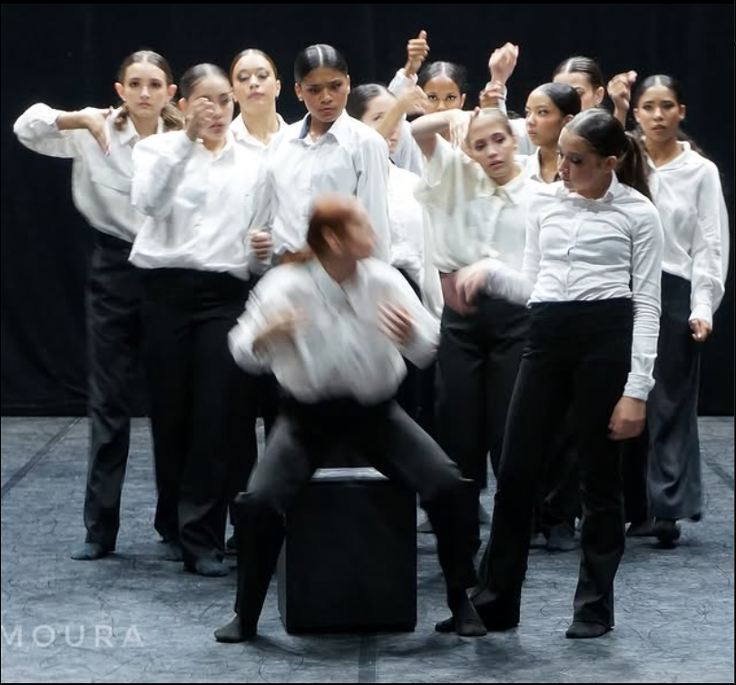 aulas de danca contemporanea em santos no studio sabrina coelho